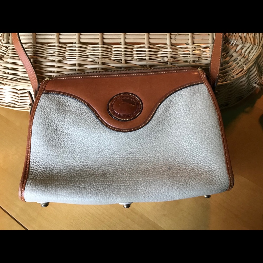 Dooney & Bourke shoulder bag